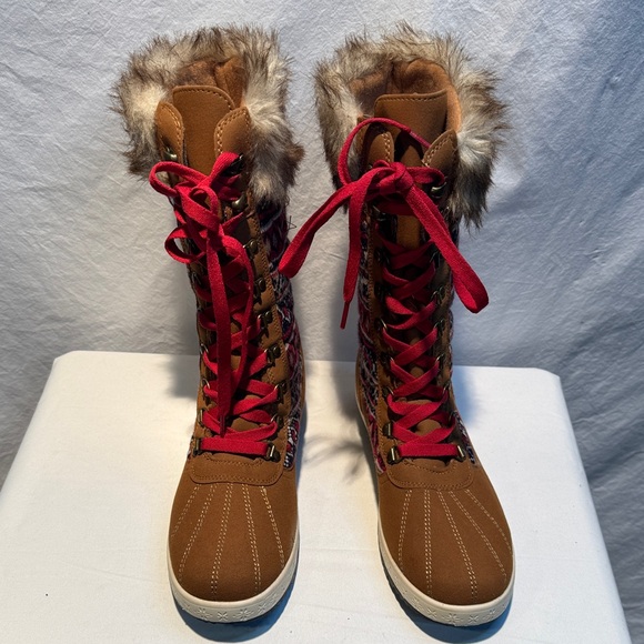 JustFab Shoes - JustFab Brown Boots with Red Laces and Fur Trim